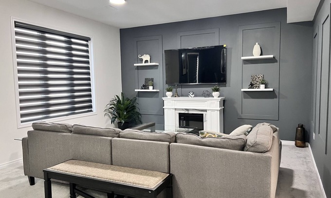 Innisfil Casa | Sweet Deal! Spacious 4bd Home Comfortably Sleeps 10.