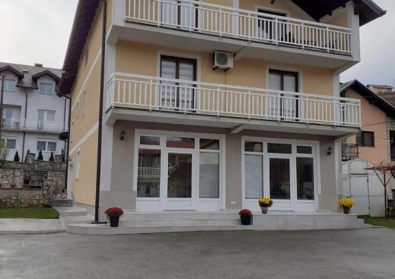 Hadzici Villa | Sweet Holiday Home
