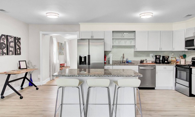 Goose Creek Casa | SWEET HOME CAROLINA 2
