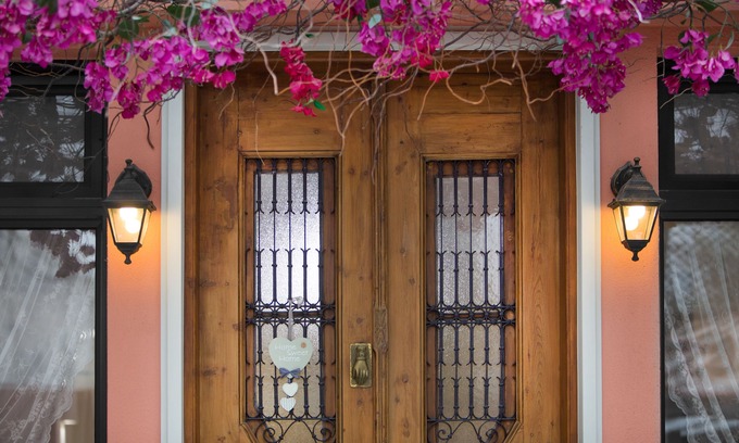 Plaka Hotel | Sweet Home Hotel