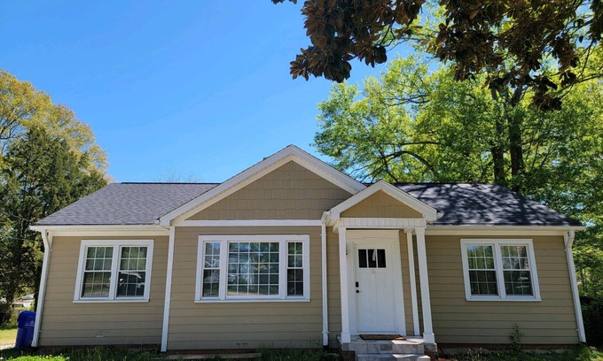 Greenville - Spartanburg Casa | Sweet Home near Downtown Greenville
