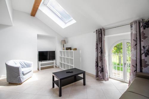 Livange Apartamento | Sweet-mane