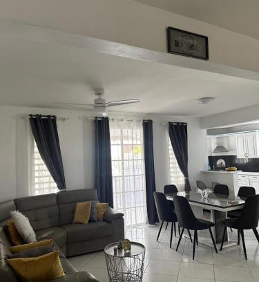 Sainte-Rose Casa | Sweet Nest Villa