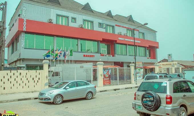 Igando Hotel | Sweet Savor Hotels and Suites Annex
