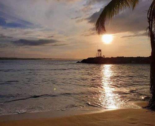 Aguadilla Pueblo Apartamento | Sweet Sunset II- Rompeolas Beach
