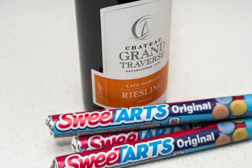 Traverse City Apartamento | Sweet Tart Spot - Cozy TC Condo - Pet Friendly