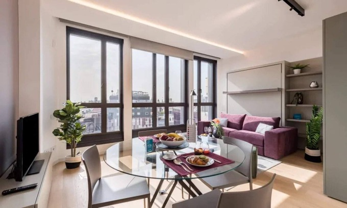San Babila Apartamento | Sweett | Central tower I