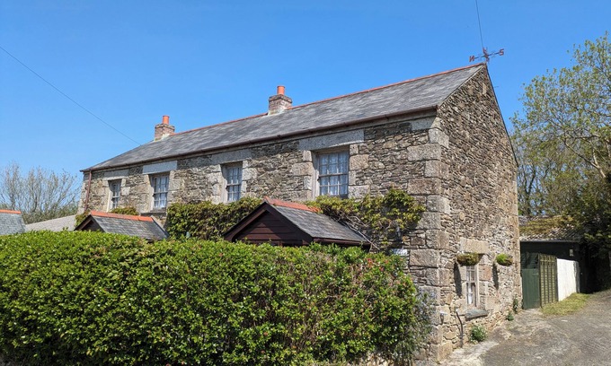 St. Martin Cabaña | Swift Cottage, MAWGAN-IN-MENEAGE
