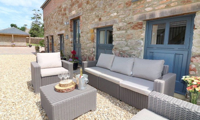 Brixham Cabaña | Swifts Barn