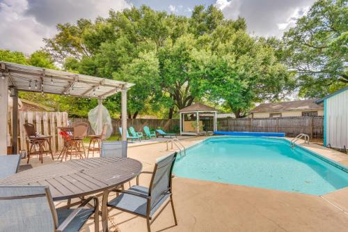 Northeast Pensacola Casa | Swim, Golf and Relax! Kokomo on the Emerald Coast