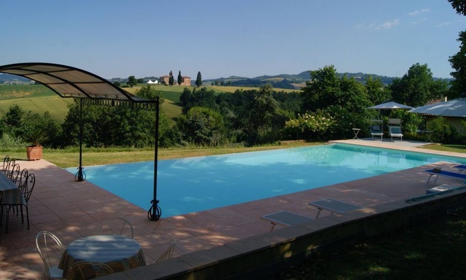Crespellano Casa | Piscina, bienestar y relajación en las colinas de Bolonia