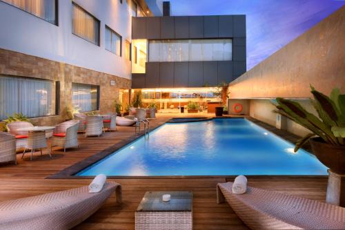 Batam Hotel | Swiss-Belhotel Harbour Bay
