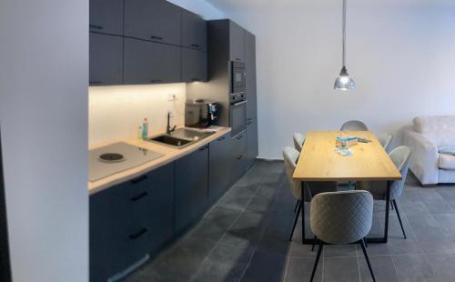 Mosonmagyarovar Apartamento | Swiss Deluxe Apartment
