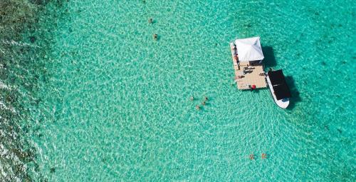 Roches Noires Apartamento | Swiss Nest Travel