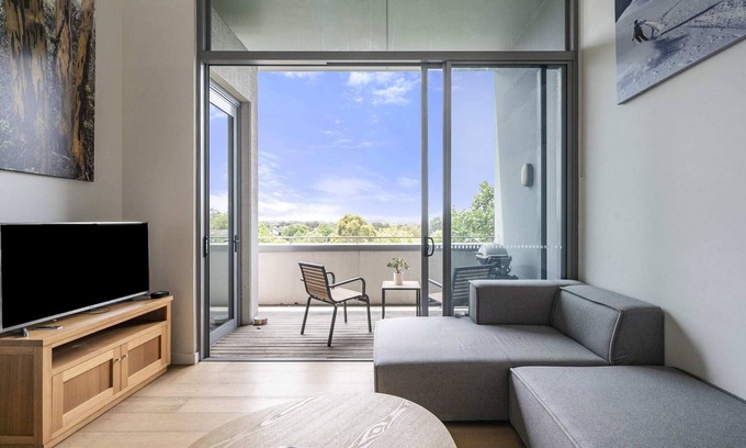 Crows Nest Apartamento | Sydney Urban Oasis: Balcony Views and BBQ!