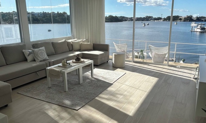 Sylvania Casa | Sydney Waterfront Retreat