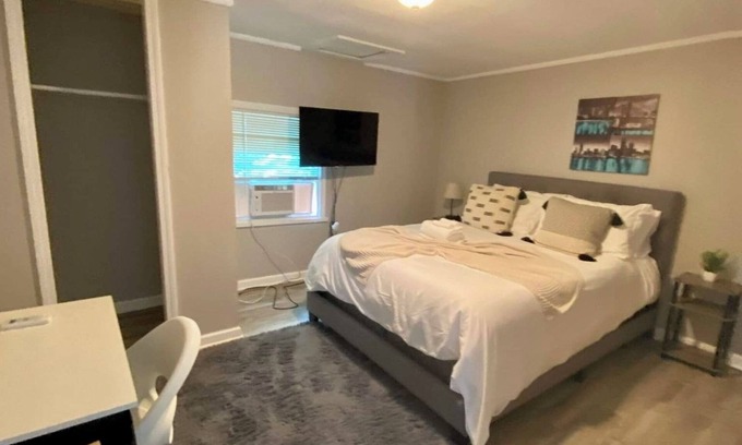 Syracuse Casa | Syracuse Getaway Your Home Away from Home