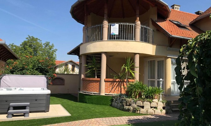 Zamardi Casa | Szabó Vendégház Zamárdi