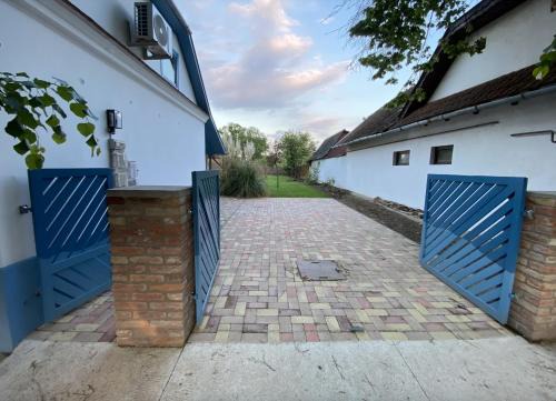 Szarvas Casa | Szarvas és Bagoly Kalandház
