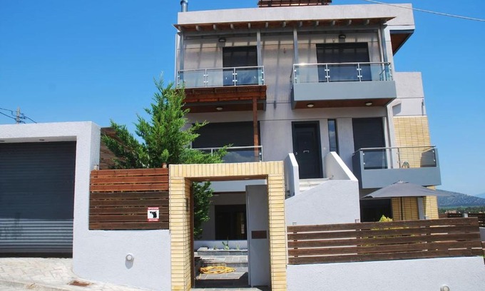 Schinias Casa | T&A Apartment,near the sea.