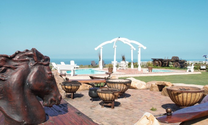 Plettenberg Bay Cama Y Desayuno | T'Niqua Stable Inn