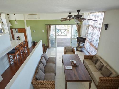 Maeda Casa | T&T MOF-Maeda Ocean Front House-