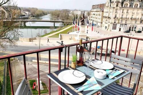 Charleville-Mezieres Apartamento | T1 cocooning à l’Hôtel de Ville