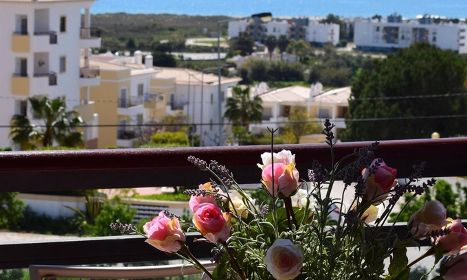 Telheiro Apartamento | T1 Marina Park Vista Mar, con vistas al mar, amplio balcón, Wi-Fi, aire acondicionado + piscina
