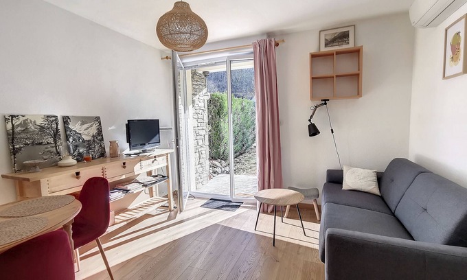 Saint-Mamet Apartamento | T2 Avec Jardin à Pied des Thermes