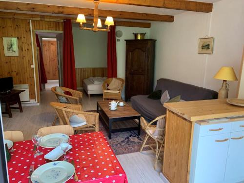 Le Sauze Apartamento | T2 Cabine 6 pers avec parking, face aux pistes - Enchastrayes - FR-1-165A-189
