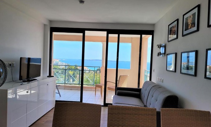 La Croix des Gardes Apartamento | T2 + CABINE VILLA FRANCIA