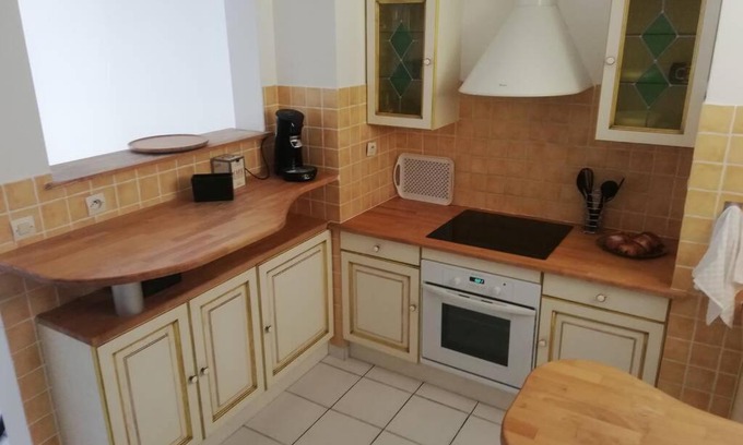 Carry-le-Rouet Apartamento | T2 CARRY LE ROUET CENTRE VILLE PROCHE DE LA MER