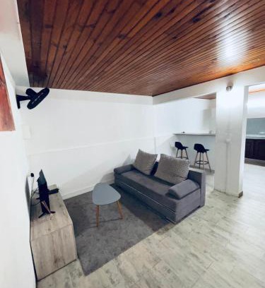 Le Lamentin Apartamento | T2 confortable à Acajou Lamentin