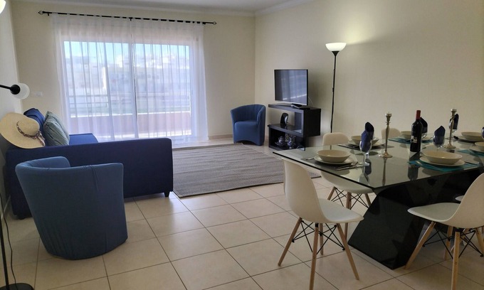 Cavacos Apartamento | T2 Infante AC wifi garage 50 meters from the beach