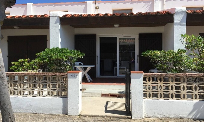 Port-la-Nouvelle Casa | T2 con patio, a 100 metros de la playa. Zona tranquila y cerca de las tiendas (clasificados 3 *)