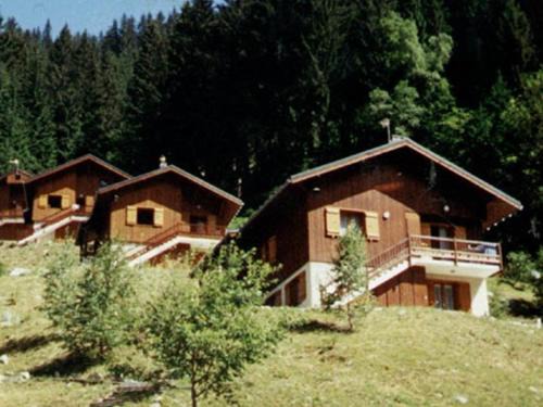 Beaufort Apartamento | T3 cosy avec cheminée, pour 4-5 pers., skis aux pieds, terrasse sud/ouest, calme à Arêches-Beaufort - FR-1-342-183