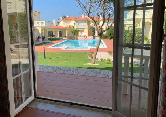 Praia del Rei Casa | T3 D. Afonso V Apartment