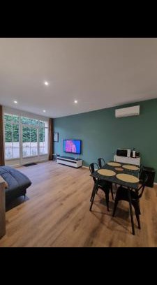 Giroussens Apartamento | T3 de 60 M2 avec parking à 3 min de l autoroute