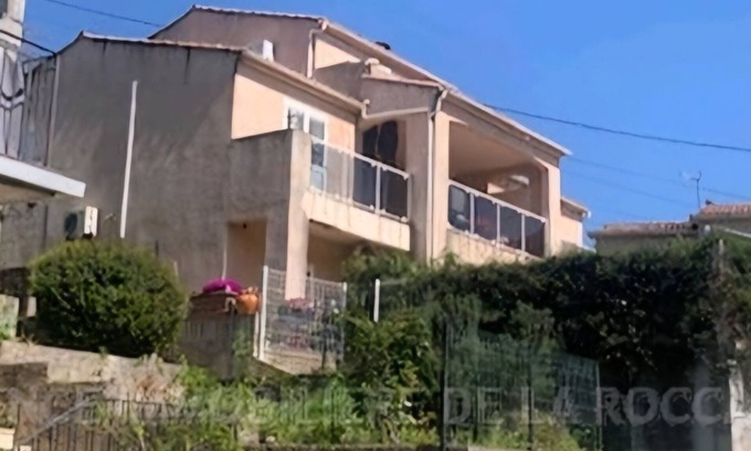 Sartene Apartamento | T3 fully equipped in quiet villa 5 min walk from town center