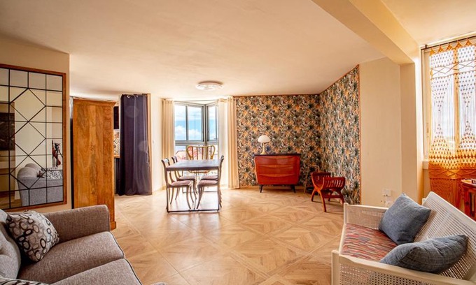 Saint-Denis Apartamento | T3 - L' Anaxa - 65m² - champ fleuri, 2 chambres.