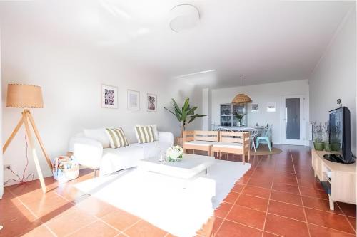 Caminha Apartamento | T3 Moledo Com Piscina e Vista Mar