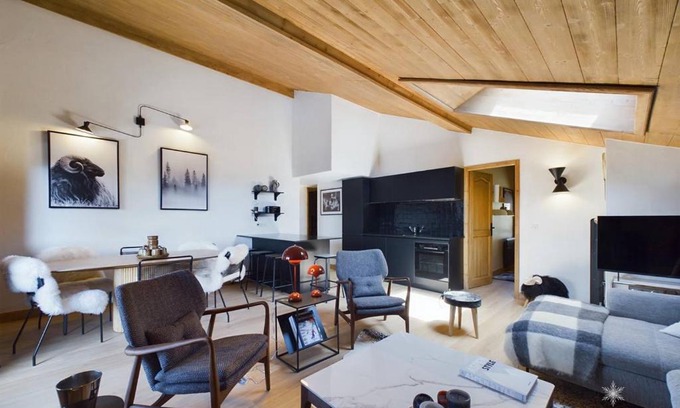 La Rosiere Apartamento | T4 duplex centre La Rosière, rénové, 8 pers, parking, wifi, proche pistes - FR-1-398-654