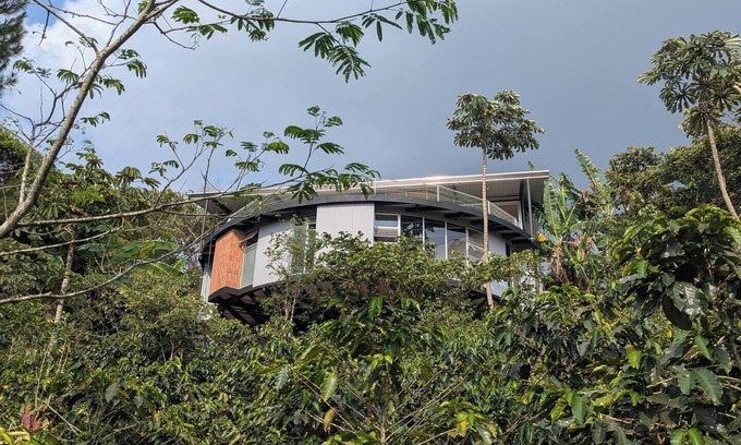 Poas Volcano National Park Casa | Ta Lo: Circular Nature Home & Coffee farm retreat