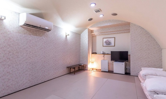 Gobo Machi Hotel | Tabist City Hotel Patio