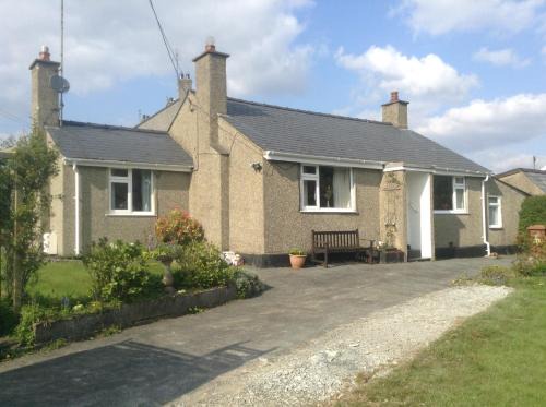 Pentrefelin Casa | tabor lane Dolwar our little cottage
