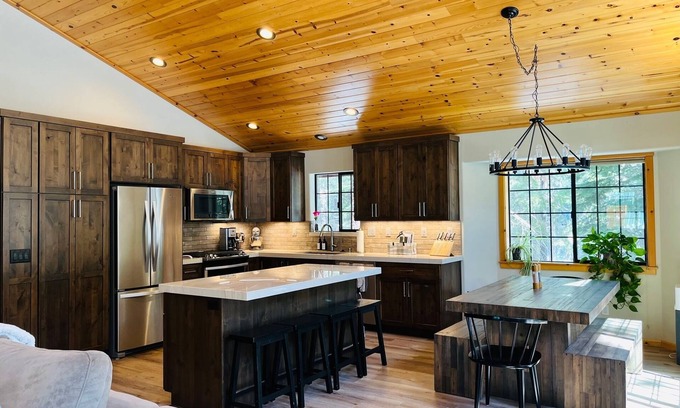 Truckee Chalet De Esquí | Tahoe Donner Chalet Truckee - Remodeled, Amenities Galore, Near Lakes and Skiing