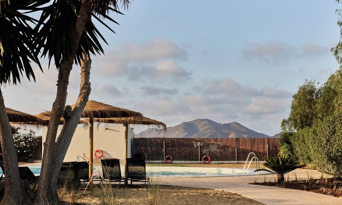 Palomares Alquiler De RV | TAIGA Almeria Playa