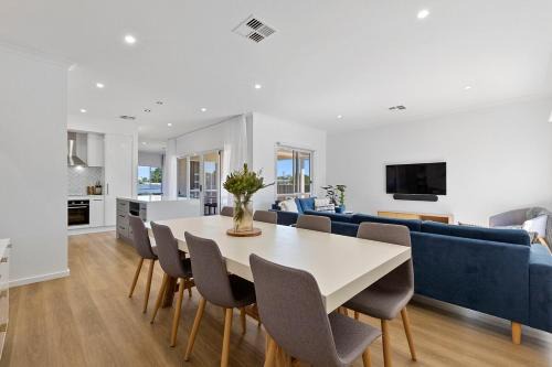 Seymour Casa | Tailem Retreat