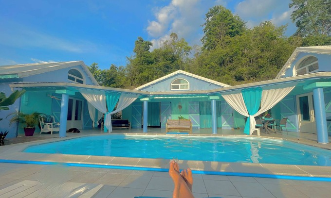 Le Gosier Casa | Casa de huéspedes y table d'hôtes a medida para turistas y viajeros de negocios