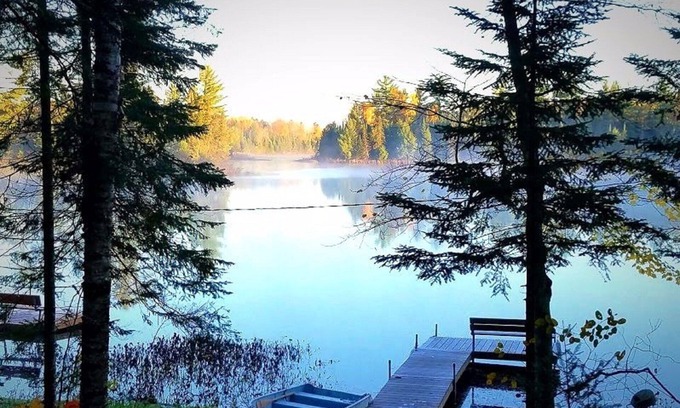 Presque Isle Cabina | SHADES OF SUMMER ... Reserve su cabina clasificada Premier hoy